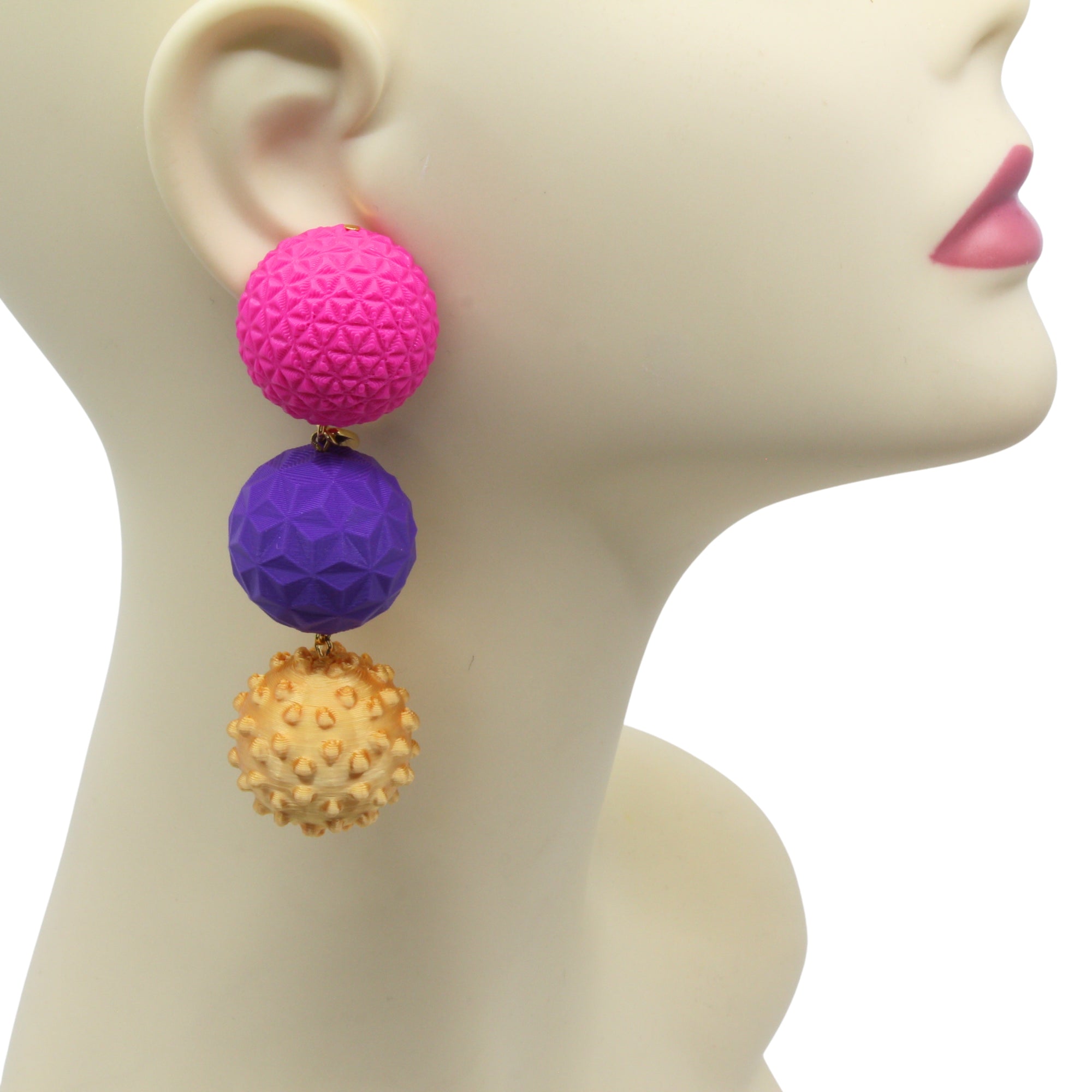 'Triple Ball Pop' – Statementohrringe mit 3D-gedruckten Perlen von Tukadu