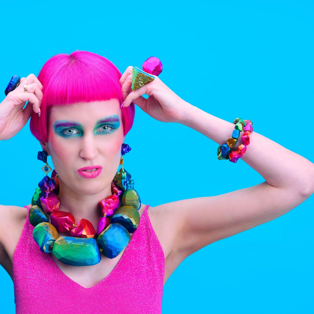 Tukadu 'Cyber Rocks' Armband Rainbow – 3D-gedrucktes Statement-Piece mit Strass