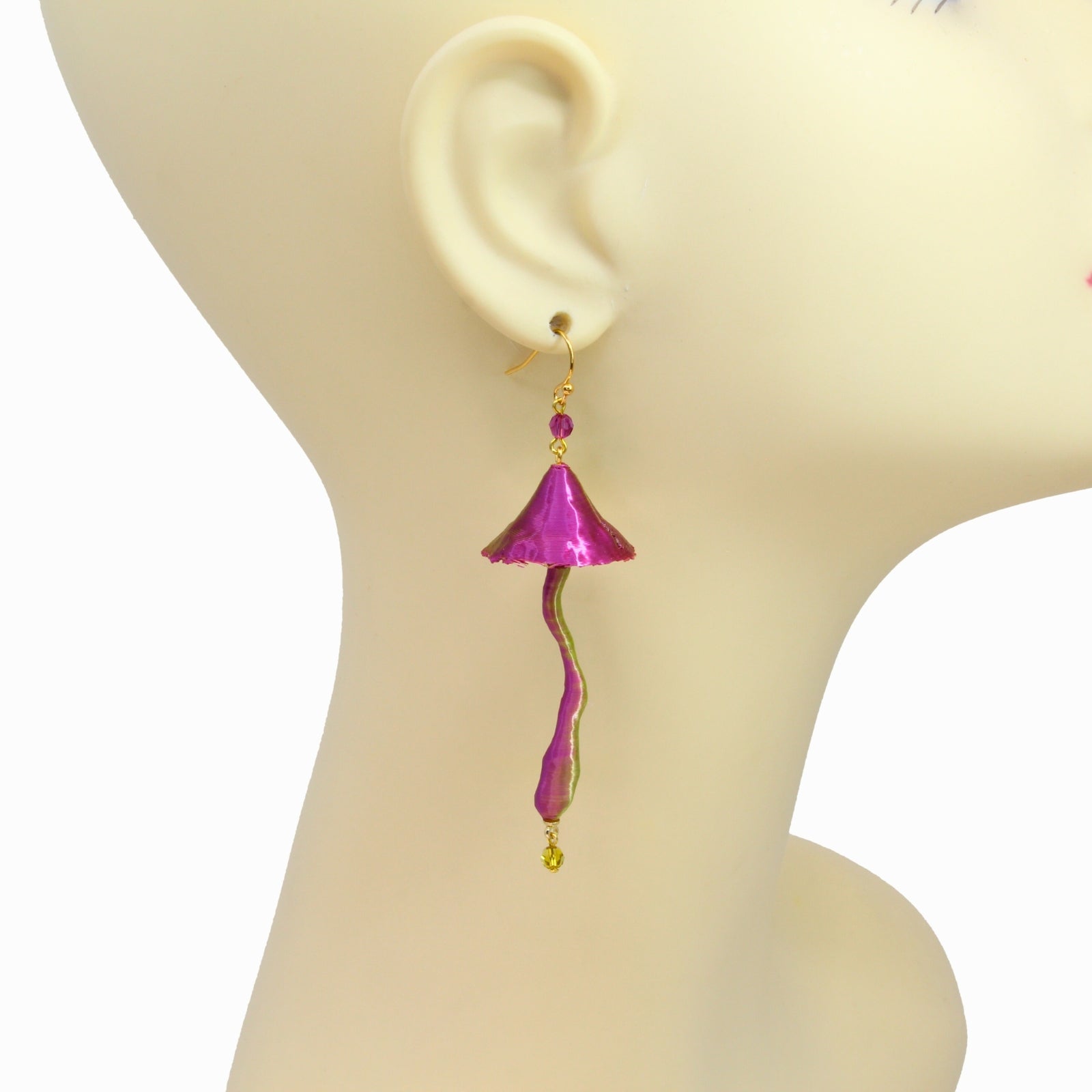 Schimmerhain – 3D-gedruckte Magic Mushroom Pilz-Ohrringe handmade by Tukadu