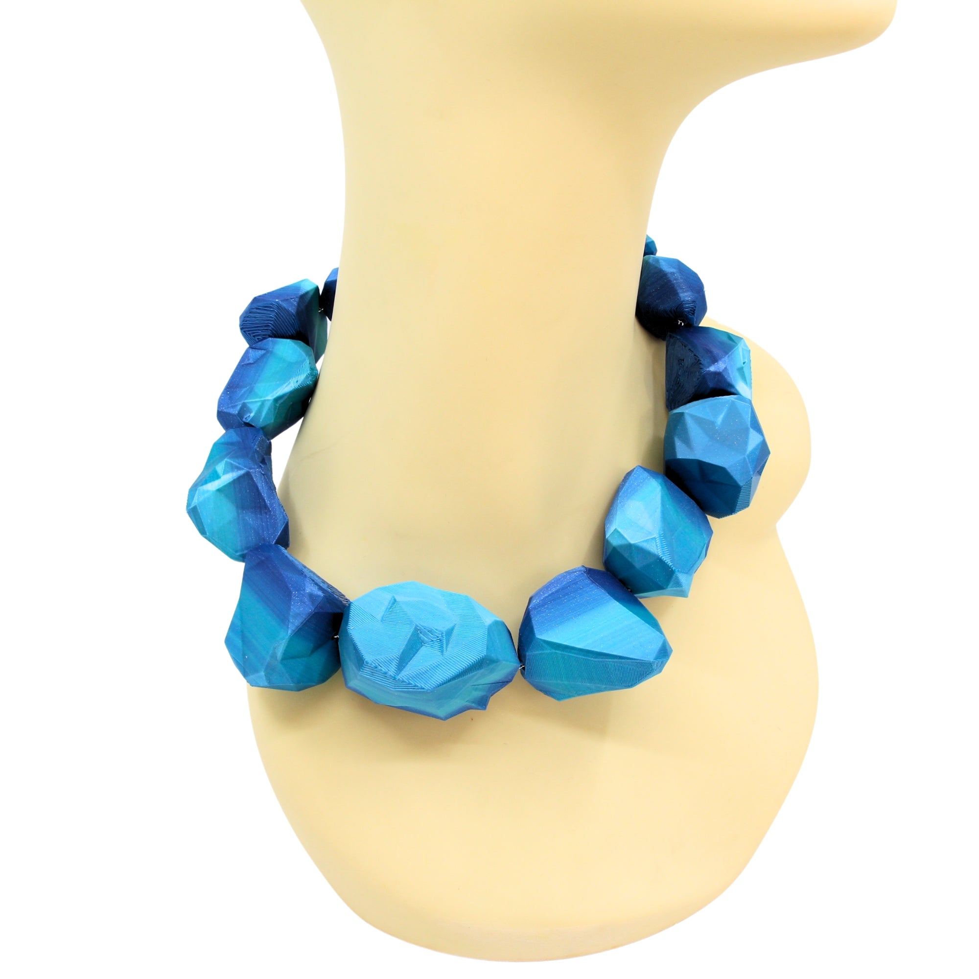 Tukadu Collier 'Cyber Rocks Türkisblau' – 3D-gedruckte Statement-Kette in facettierter Edelstein-Optik
