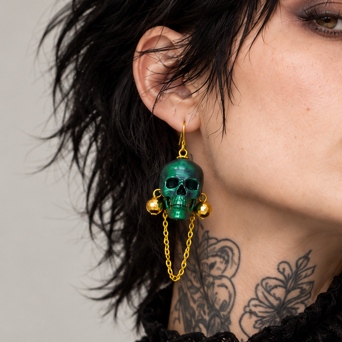 'Gangster Skull' – Totenkopf-Ohrringe mit Accessoires von Tukadu