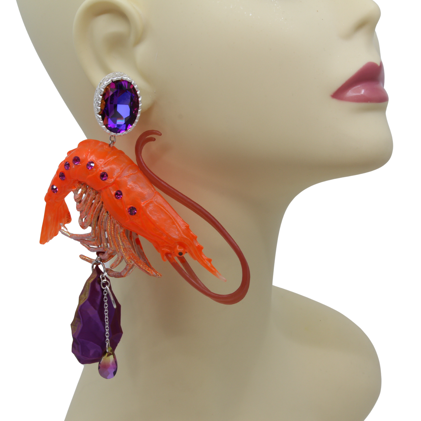 Ohrclips ‚Shrimp Glam‘ - Statement Ohrringe mit Garnelen-Figur von Tukadu