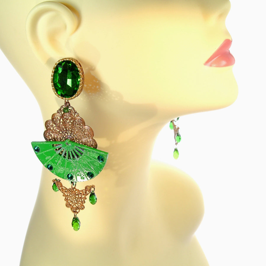 Wagasa vintage earrings